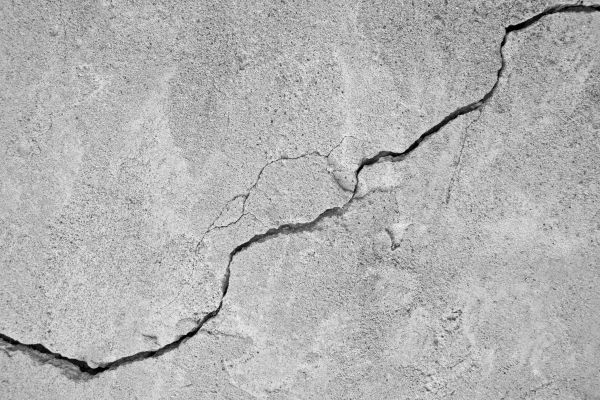 Structural Crack Repair in Cabot